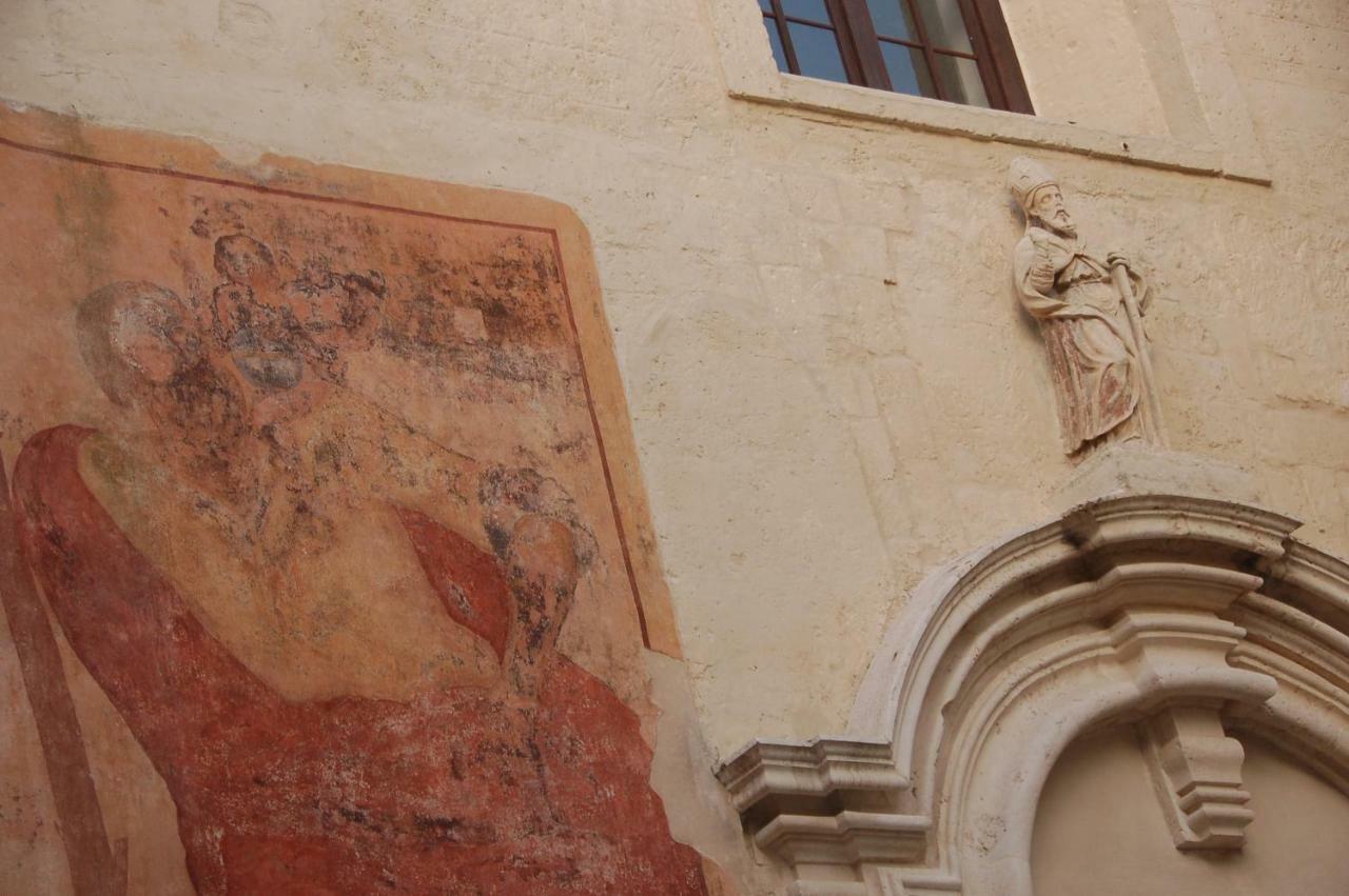 Antro Delle Muse Bed & Breakfast Altamura Bagian luar foto